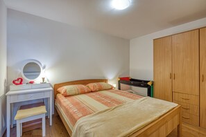1 Schlafzimmer, kostenloses WLAN, Bettwäsche