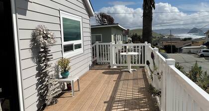 StarLitSands - Comfortable 2-bed house in Cayucos, view of Morro Rock and Ocean
