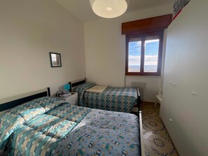 2 bedrooms