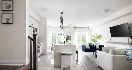 Dufferin Retreat - Centrally Located, close to Parks, Trails and Local Shops