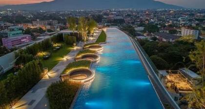 The Astra Sky River high fl MountView 2 bedder in Chiang Mai Tha Phae Gate