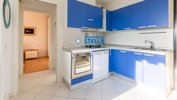 Unclassified image, 1 of 1, button - *Apt. Anna-20* + Parking (Lido di Jesolo)