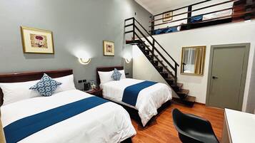 Standard Triple Room | Desk, laptop workspace, iron/ironing board, free WiFi