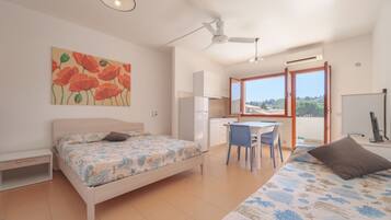 1 bedroom, WiFi, bed sheets