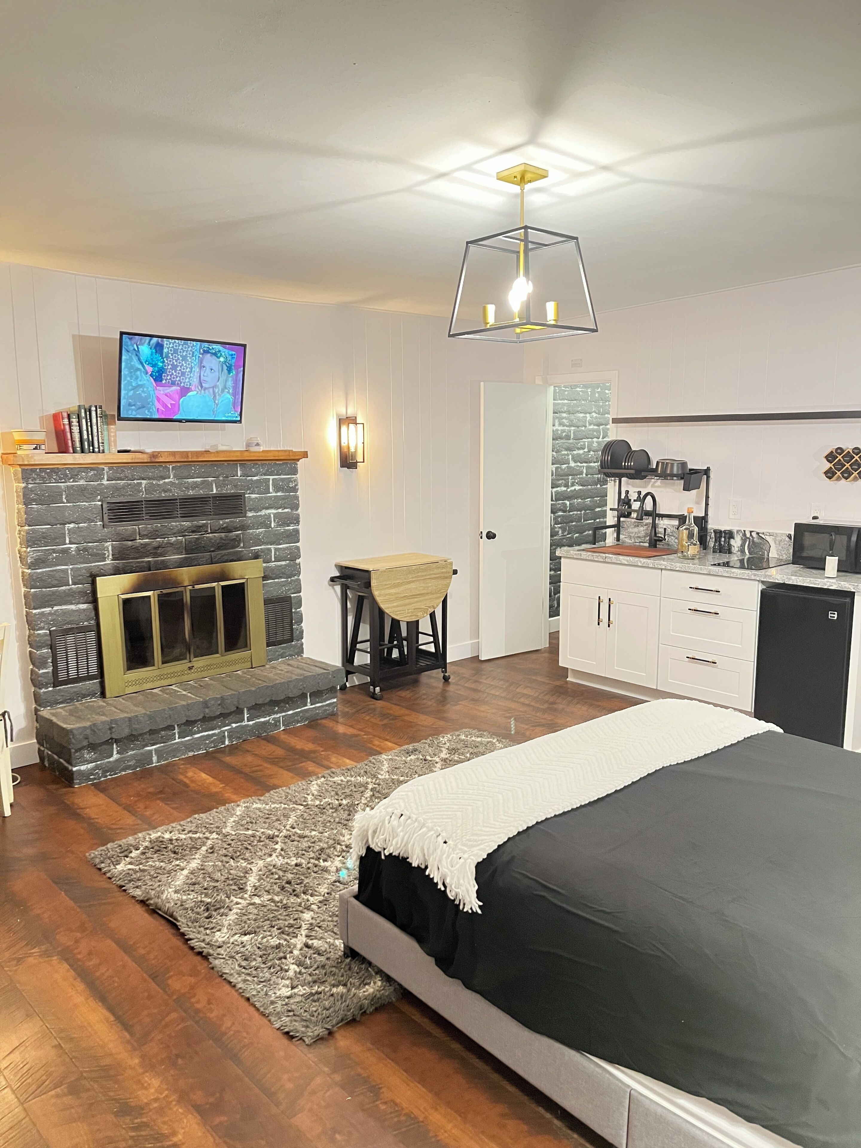 1 間睡房、熨斗/熨衫板、Wi-Fi、床單