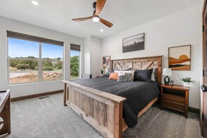 8 dormitorios, tabla de planchar con plancha, wifi gratis y ropa de cama