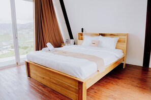 Villa, Hill View | 1 bedroom, desk, soundproofing, free WiFi - Dieng Khatulistiwa By Travelink (Dieng Kulon)