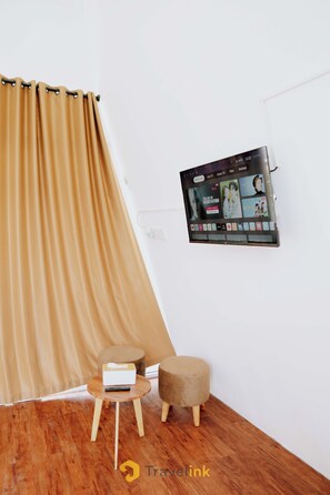 Interior - Dieng Khatulistiwa By Travelink (Dieng Kulon)