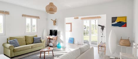 Cottage Tradizionale, 3 camere da letto, non fumatori, vista valle | Area soggiorno | TV