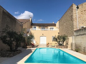 Pool - Beautiful village house with a swimming pool (Olonzac)