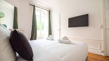 1 室のベッドルーム、アイロン / アイロン台、WiFi、ベッドシーツ