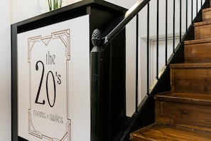 Interior - The Twenties by GuestReady - Room 34 (Lisbon)