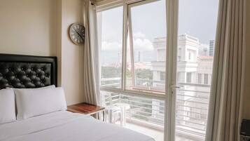 1 bedroom, iron/ironing board, internet, bed sheets