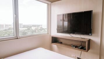 1 bedroom, iron/ironing board, Internet, bed sheets