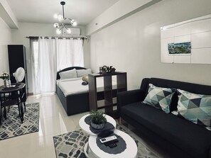 1 bedroom, internet, bed sheets