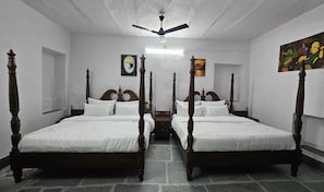 Superior-Doppelzimmer, Mehrere Betten, eigenes Bad
