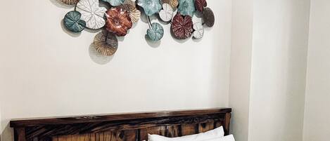 1 bedroom, iron/ironing board, Internet