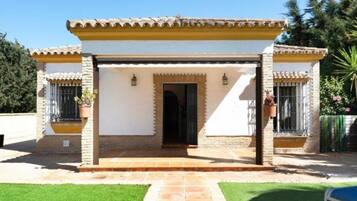 3 bedrooms