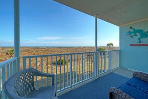 Property grounds - Beachfront Condo w/ Ocean View, 2 Pools, Boardwalk to the Beach | Island Getaway (Port Aransas)