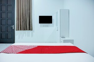 标准双人房 | 免费 WiFi、床单