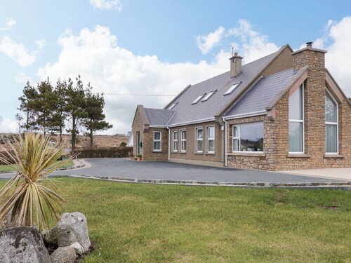 RADHARC NA TRA, family friendly in Burtonport, County Donegal