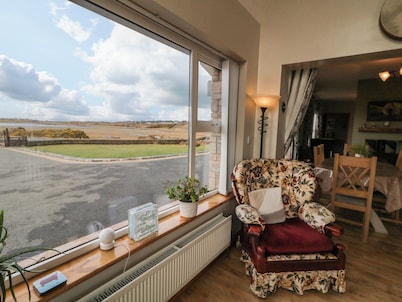RADHARC NA TRA, family friendly in Burtonport, County Donegal