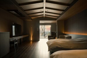 Couette en duvet d'oie, coffres-forts dans les chambres, bureau