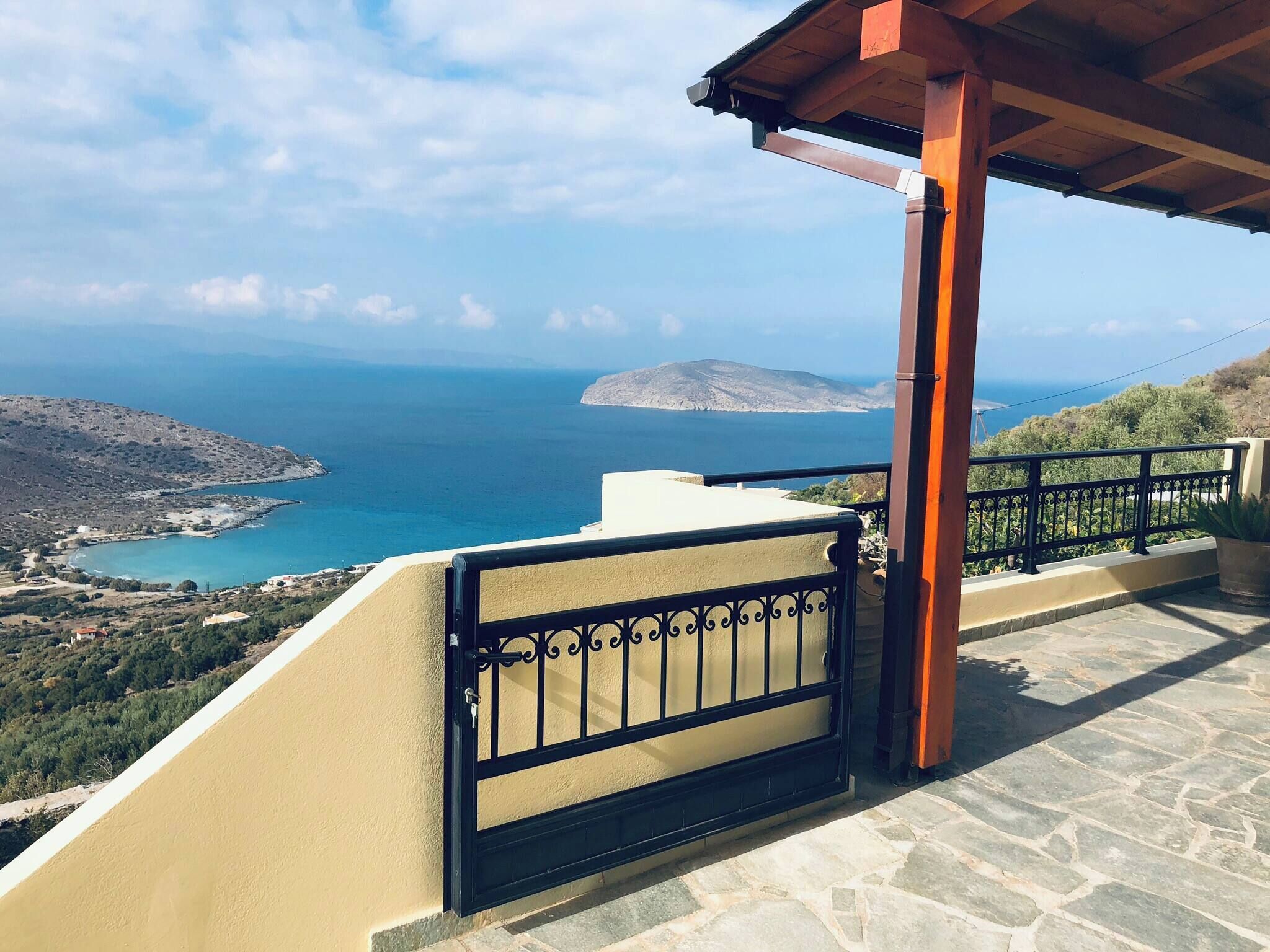 Vila, 2 quartos, sacada, vista para o jardim | Sacada
