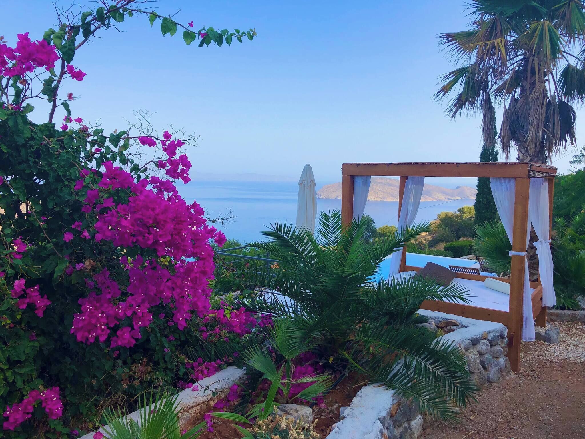 Villa, 2 Bedrooms, Balcony, Garden View | Garden