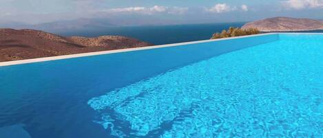 Apartment, Multiple Bedrooms, Patio, Garden View | Pool | Outdoor pool