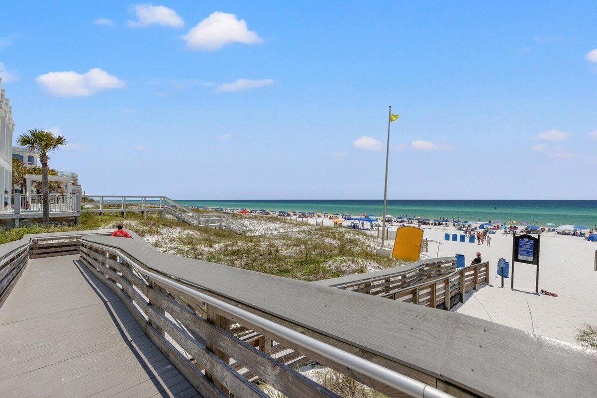 Photo 28 of 69 Crystal Beach Drive #7B! Luxury Beach Cottage!