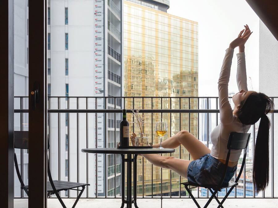 One Bedroom Suite | Balcony