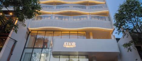 Fachada da propriedade