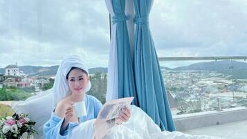 10 makuuhuonetta, työpöytä, silitysrauta/-lauta, Wi-Fi