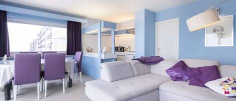 Een smart-tv en een dvd-speler