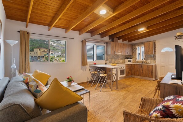 Interior - Casa Carlos – Sea View – SilboHolidays (La Gomera)