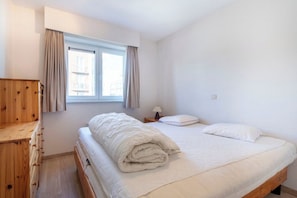 2 bedrooms, free WiFi