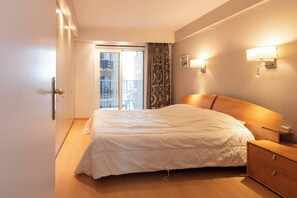 3 bedrooms, travel cot, free WiFi