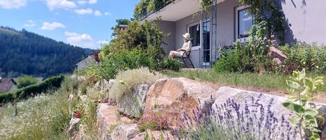 تفاصيل الفندق من الخارج