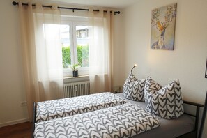 3 camere, ferro/asse da stiro, Wi-Fi gratuito, lenzuola