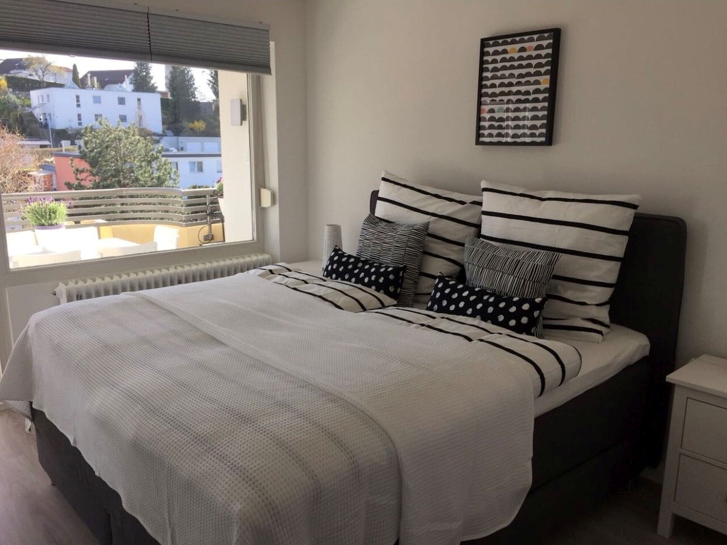 2 habitaciones, tabla de planchar con plancha y wifi gratis 