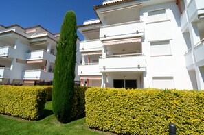 Garden - Apartment in Estartit Near Sand Beach (Pals)