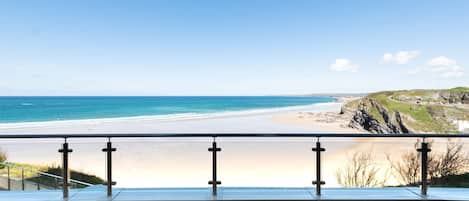 Playa en los alrededores