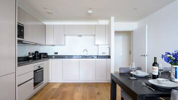 Fridge, microwave, oven, dishwasher