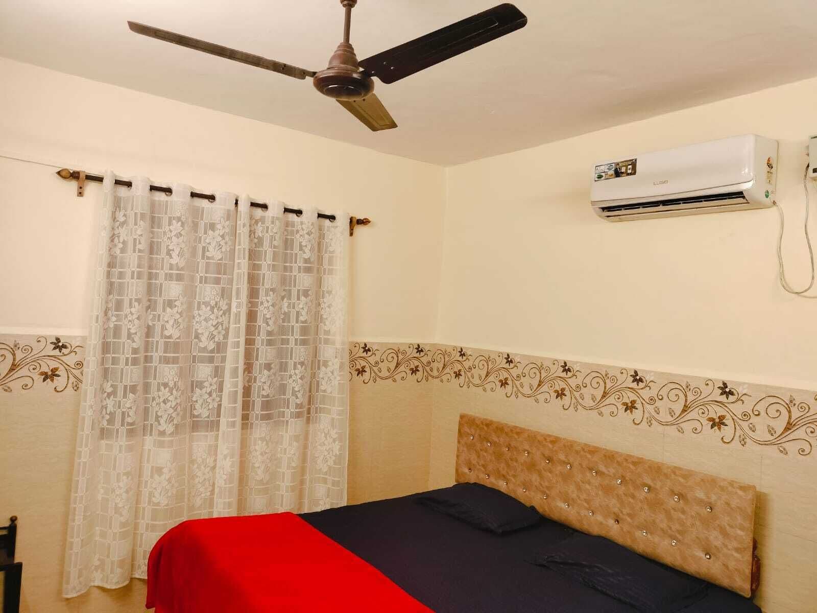 Family Double Room | Desk, soundproofing, free WiFi