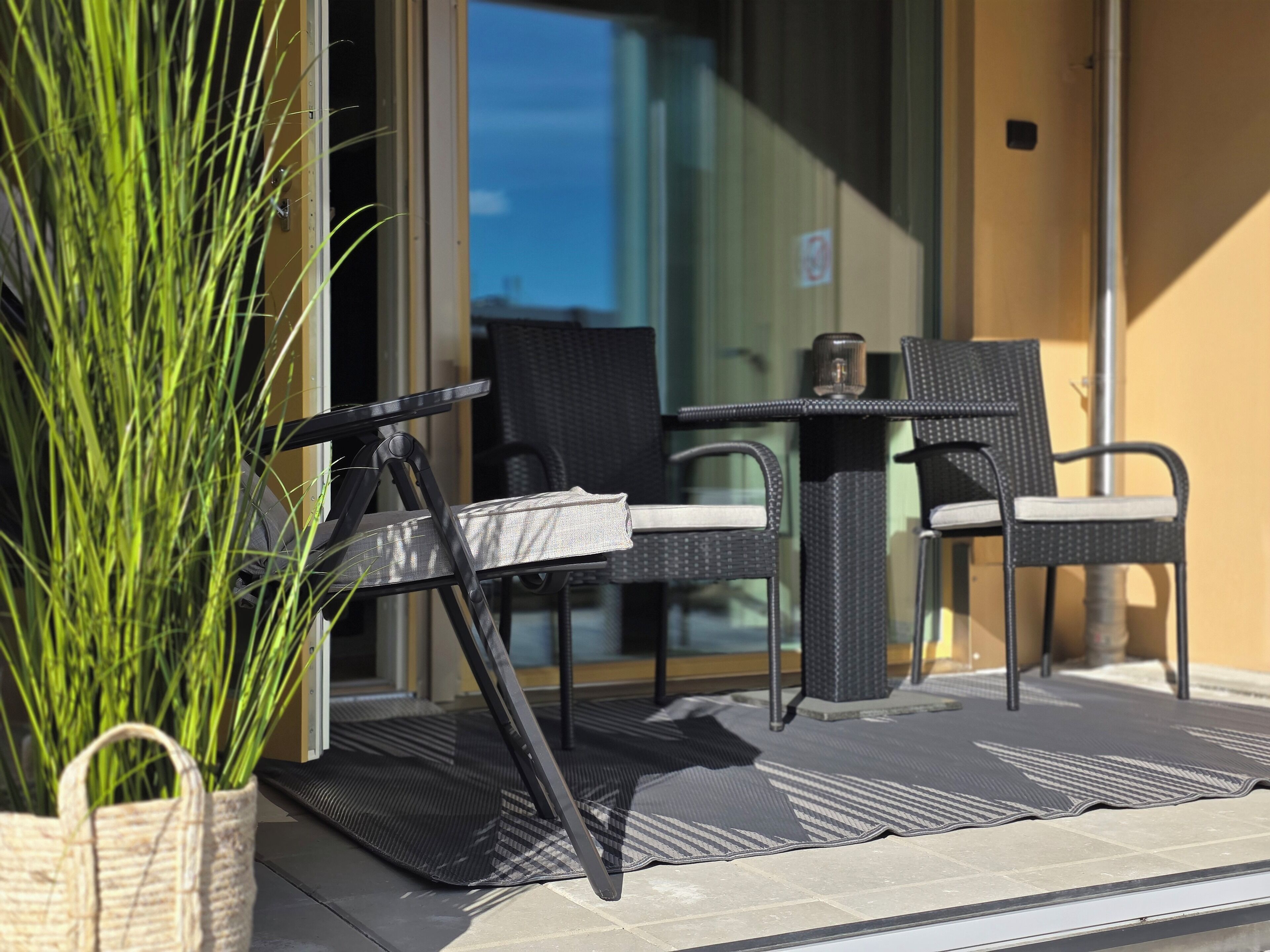 Luksusstudiosviitti, näköala puutarhaan | Terassi/patio