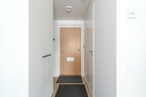 Family Apartment, Garden View | Living area | TV - Rahulihomes City Center Jyväskylä (Jyväskylä)