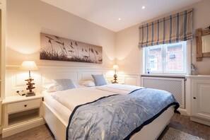 2 Schlafzimmer, Bügeleisen/Bügelbrett, kostenloses WLAN