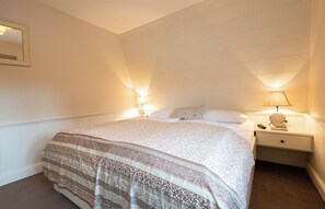 1 makuuhuone, työpöytä, silitysrauta/-lauta, ilmainen Wi-Fi