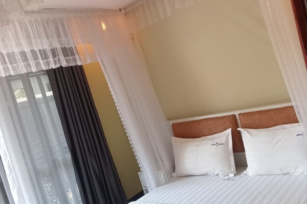 Standard Double Room, Balcony | Desk, laptop workspace, free WiFi
